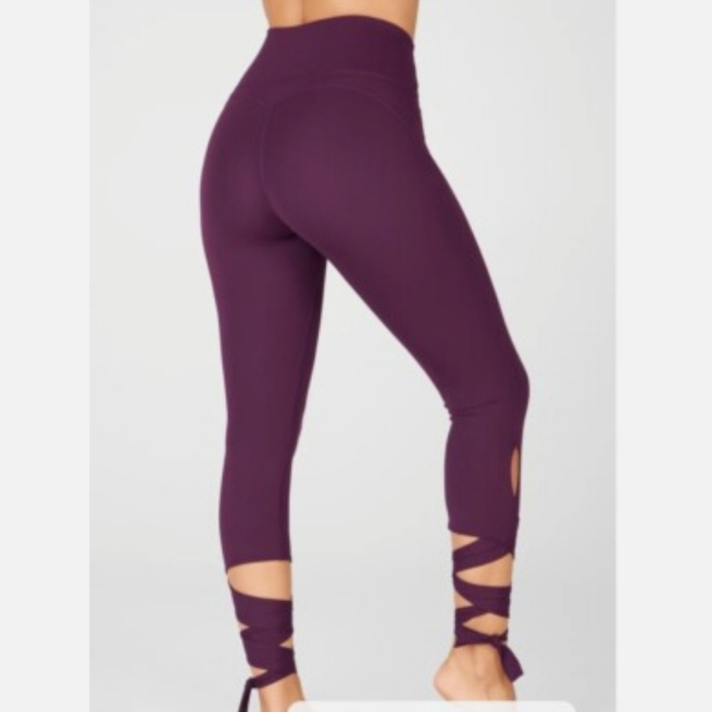 Women's 4X Fabletics Pureluxe Leggings